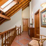 Casa Velasco * Esles