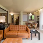 Casa Velasco * Esles