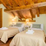 Casa Velasco Holiday home