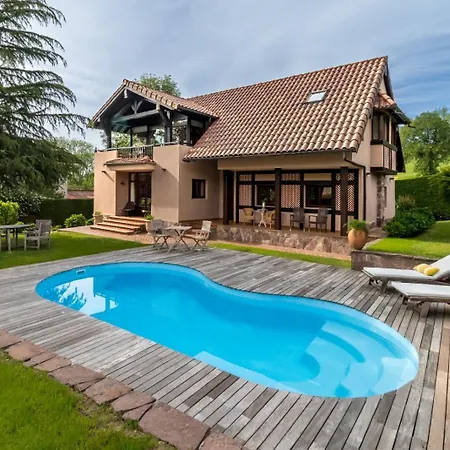 Casa Velasco Ferienhaus *