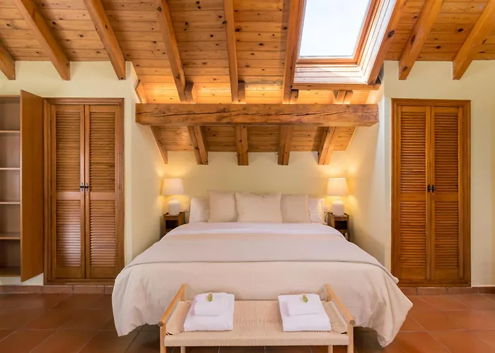 Casa Velasco * Esles