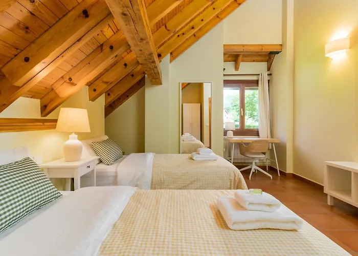 Casa Velasco Holiday home Esles