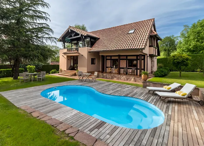 Casa Velasco * Esles