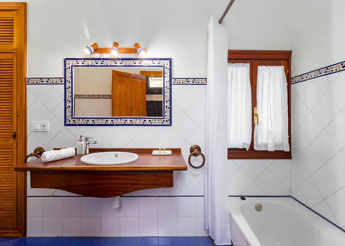 Casa Velasco * Esles