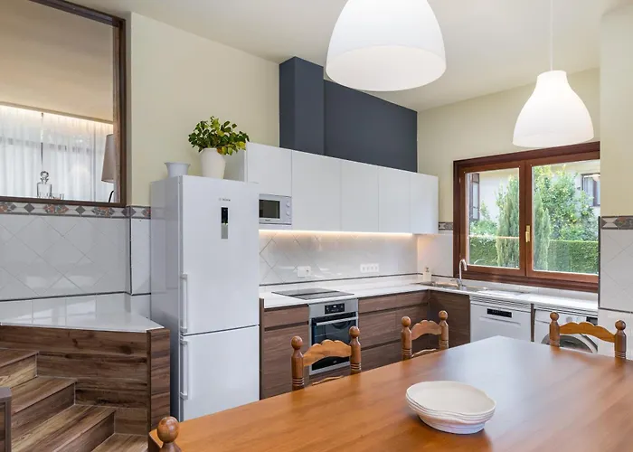 Casa Velasco Holiday home Esles